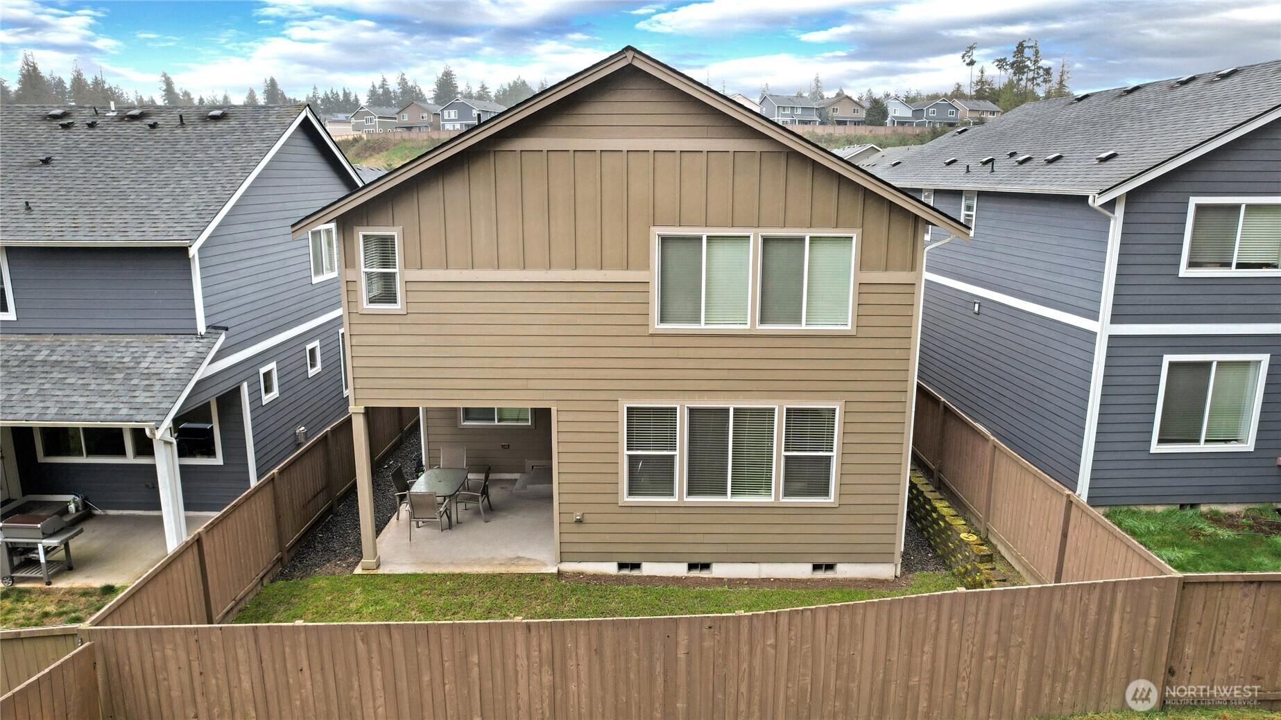 3914 Portside Drive , Bremerton, WA 98312-7102