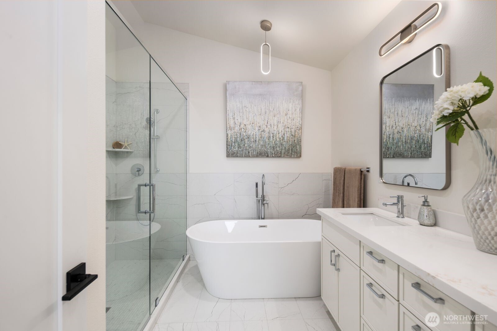 1004 N 48th Street #A, Seattle, WA 98103