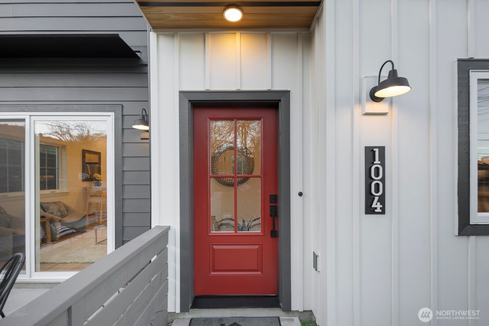 1004 N 48th Street #A, Seattle, WA 98103