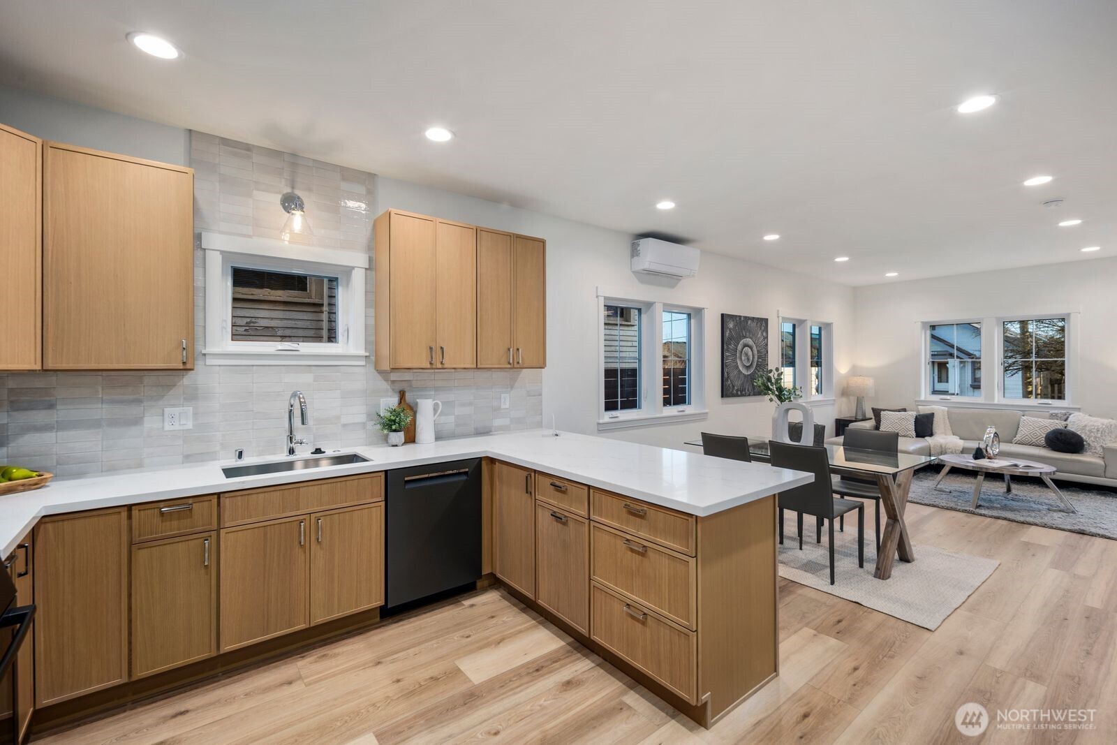 1004 N 48th Street #A, Seattle, WA 98103