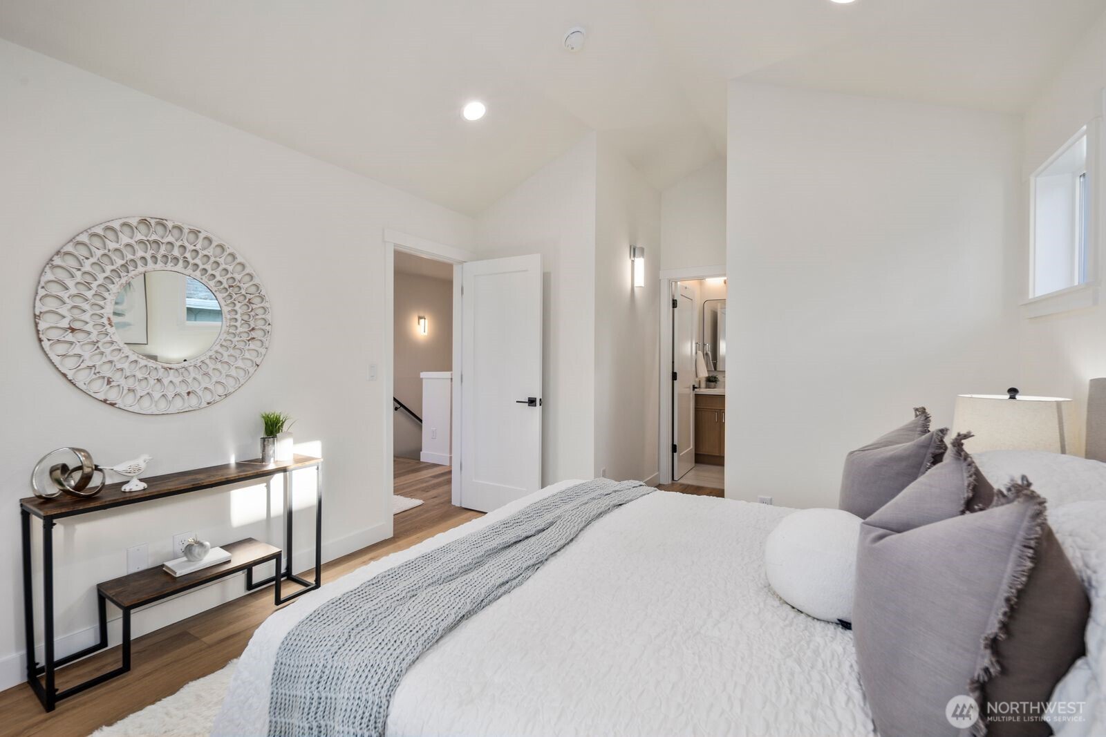 1004 N 48th Street #C, Seattle, WA 98103