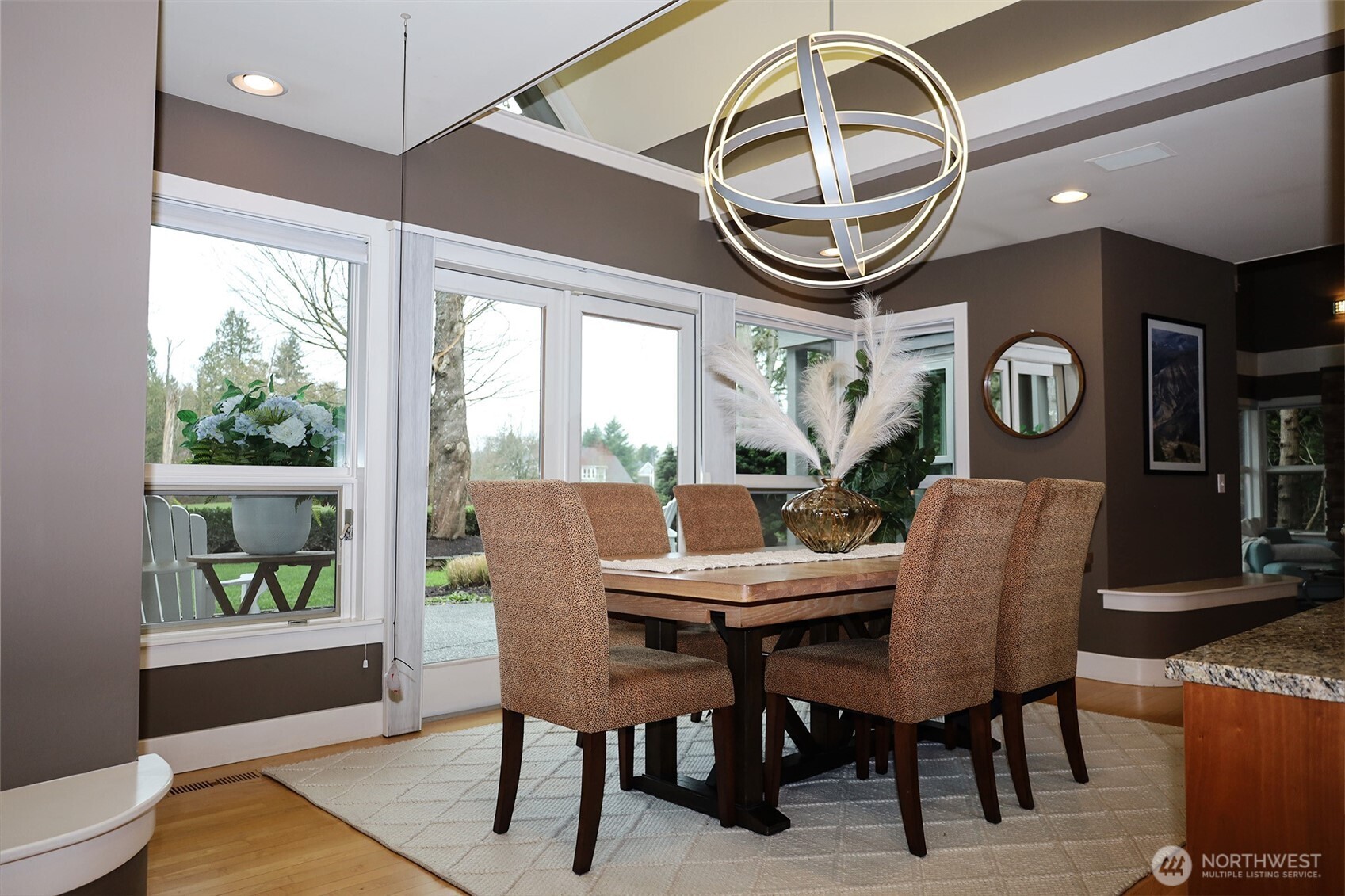 8777 Goshawk Road , Blaine, WA 98230