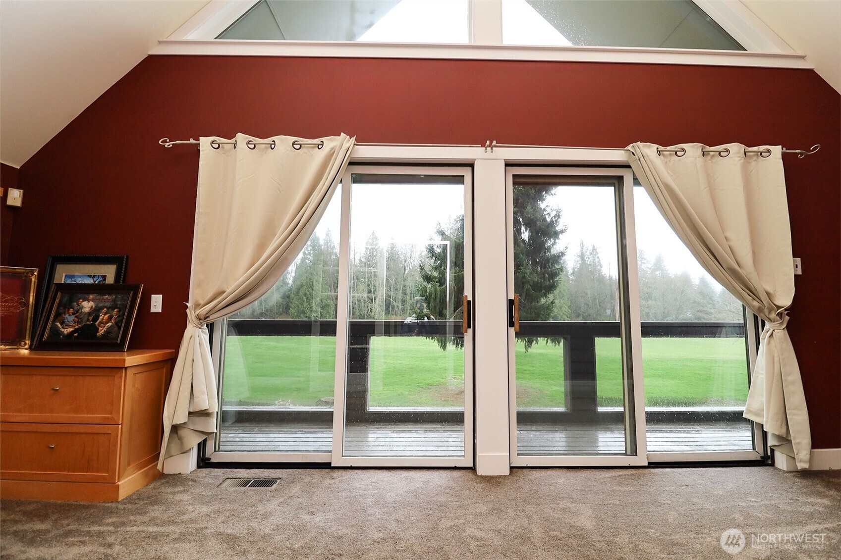 8777 Goshawk Road , Blaine, WA 98230