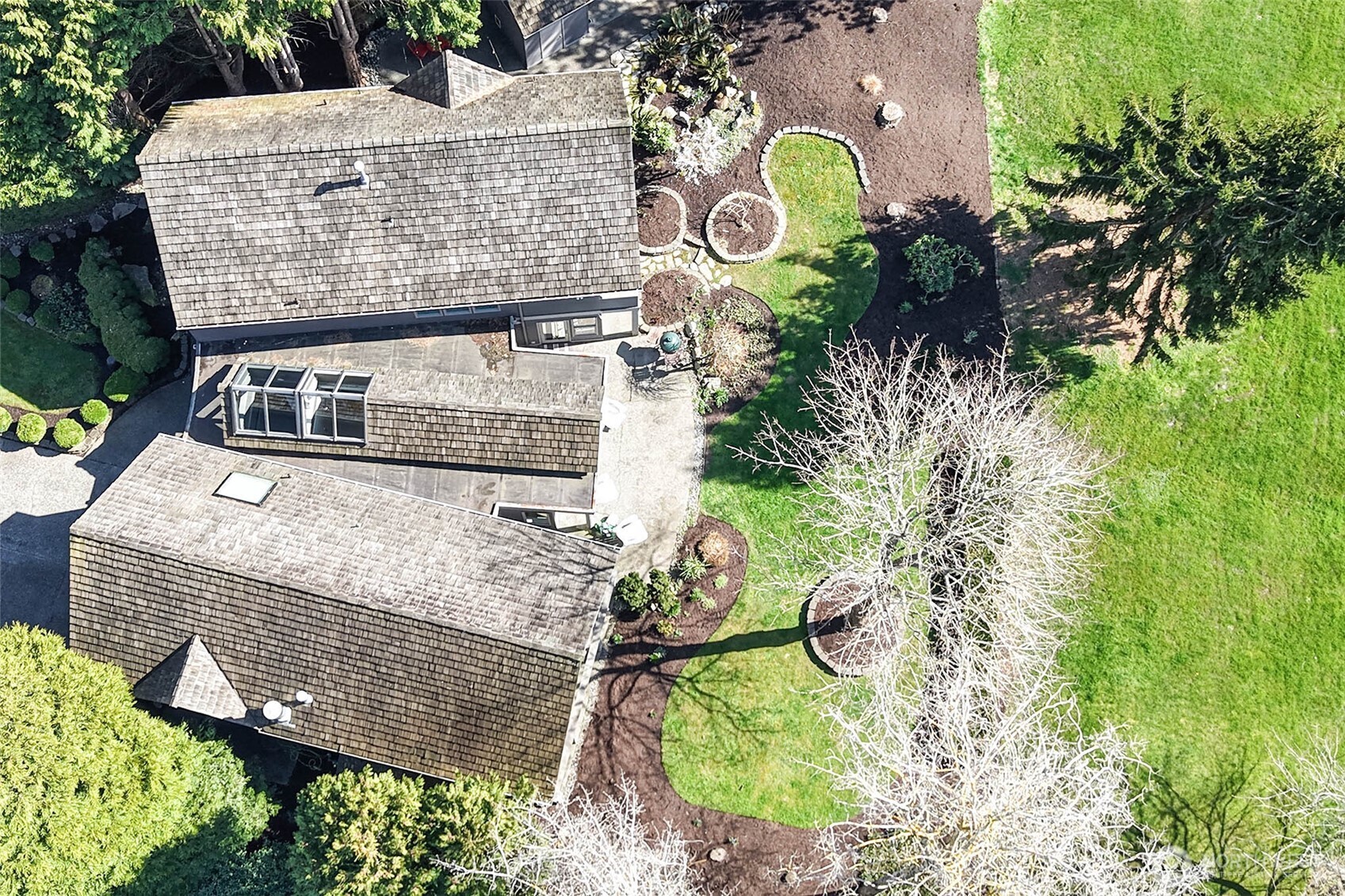 8777 Goshawk Road , Blaine, WA 98230