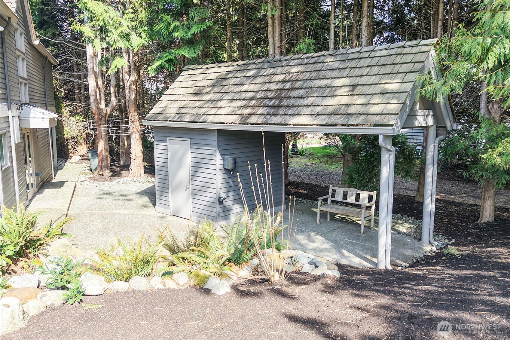 8777 Goshawk Road , Blaine, WA 98230