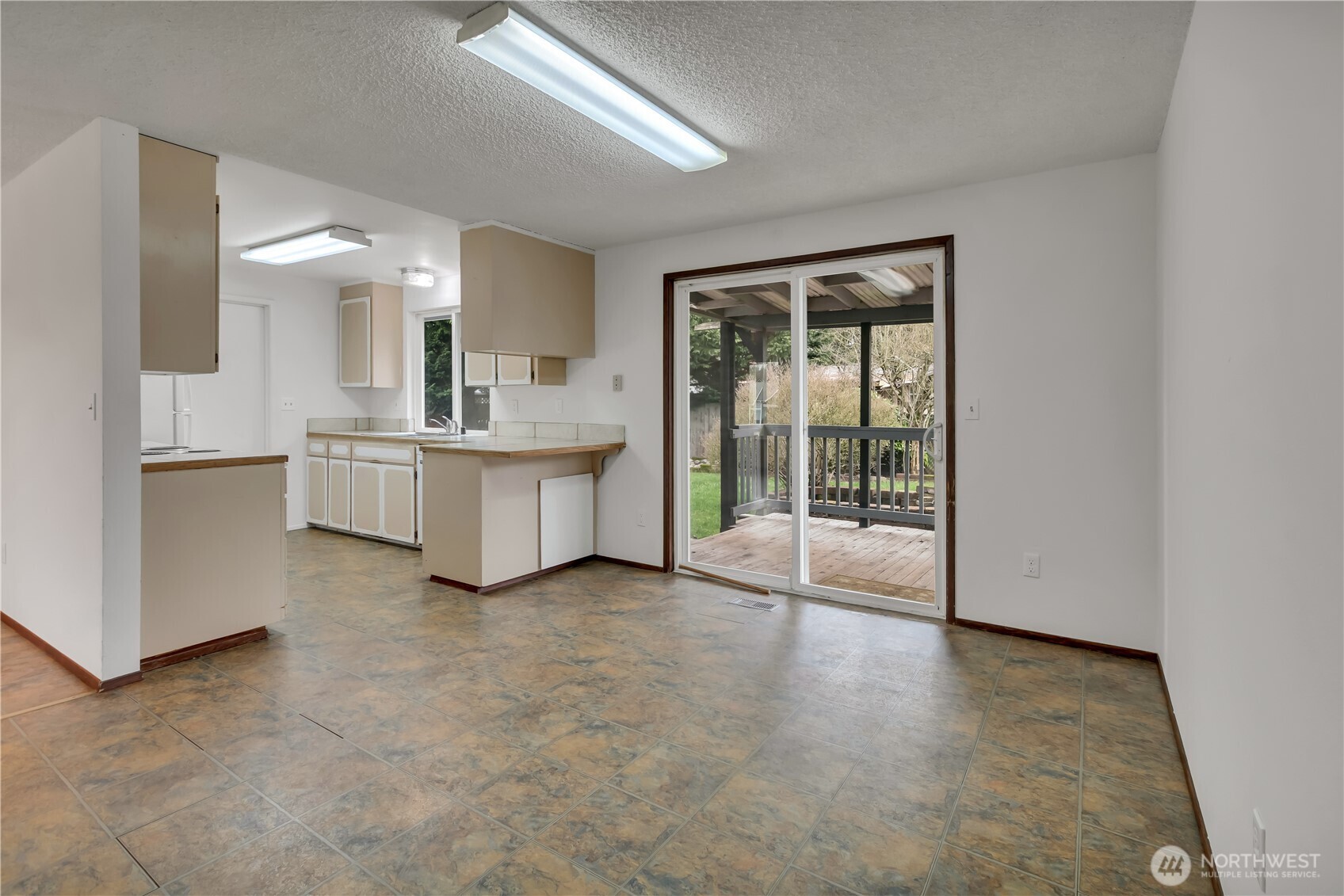 107 Butte Avenue , Pacific, WA 98047