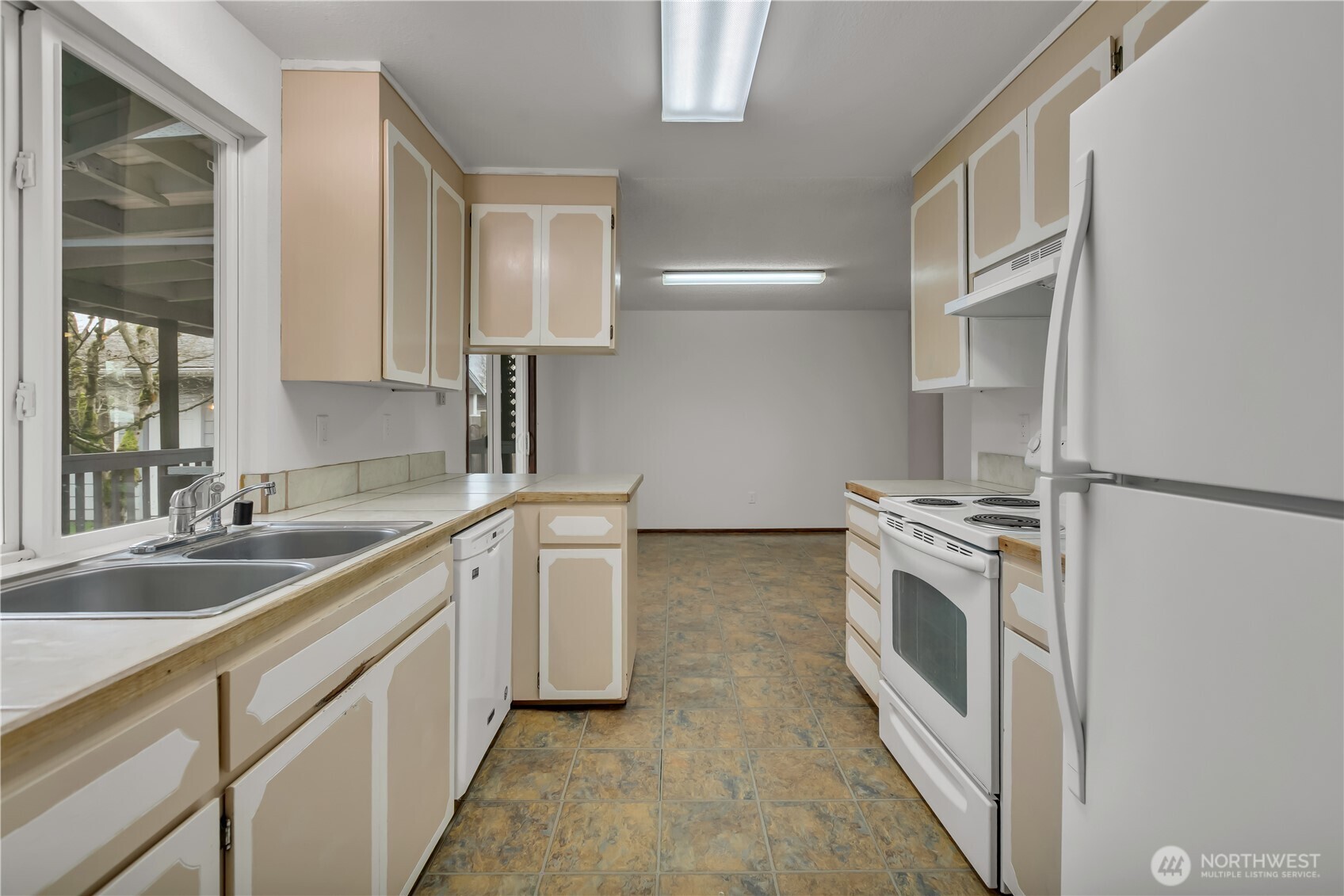 107 Butte Avenue , Pacific, WA 98047