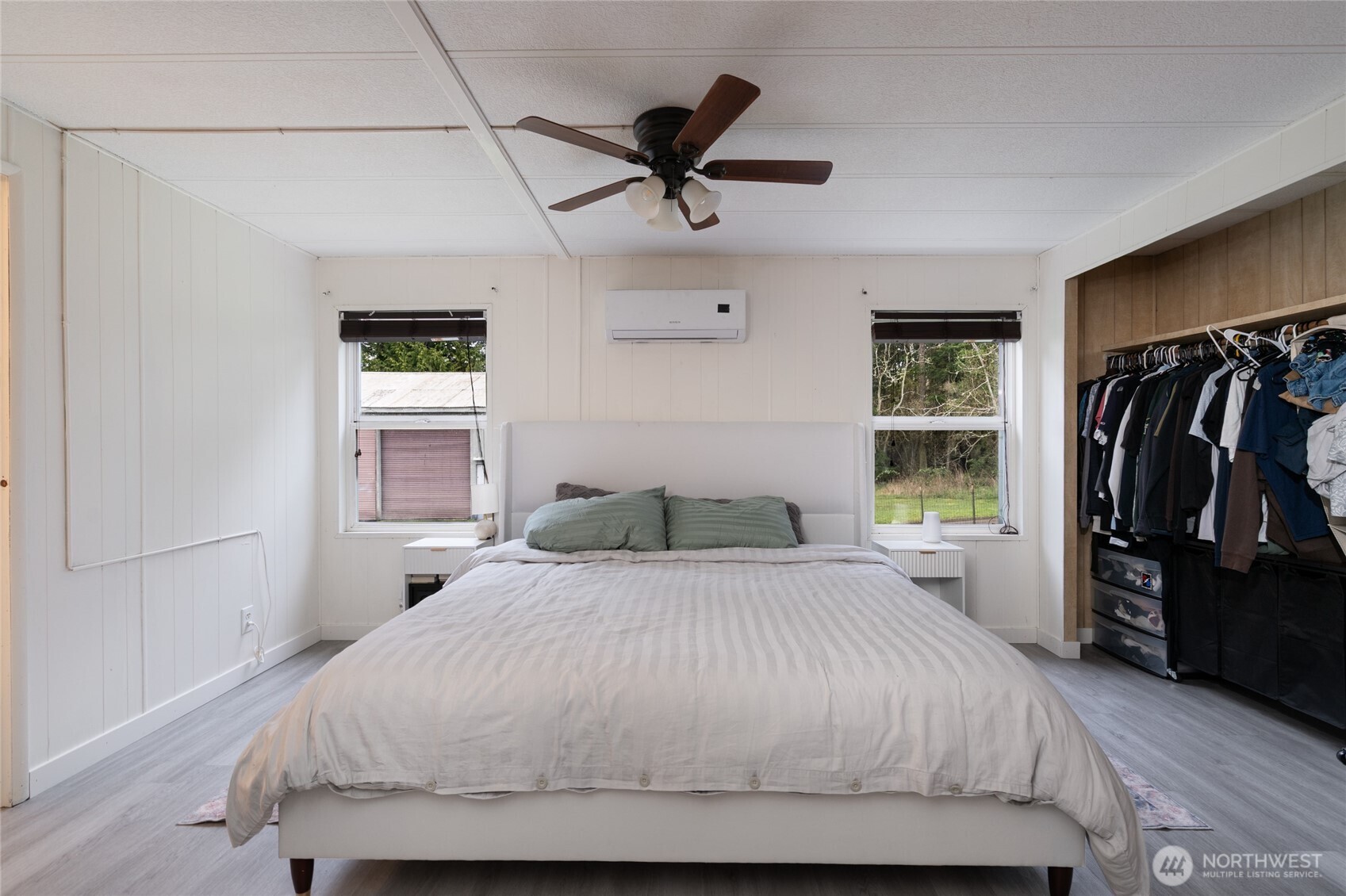 4540 Monkey Hill Road , Oak Harbor, WA 98277