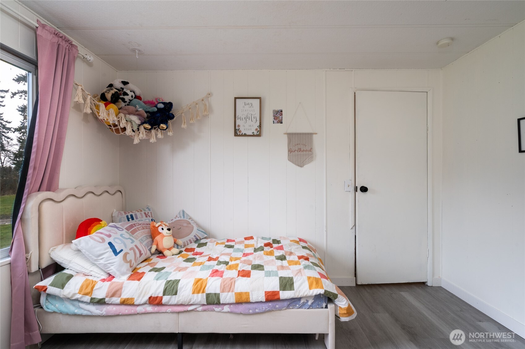 4540 Monkey Hill Road , Oak Harbor, WA 98277