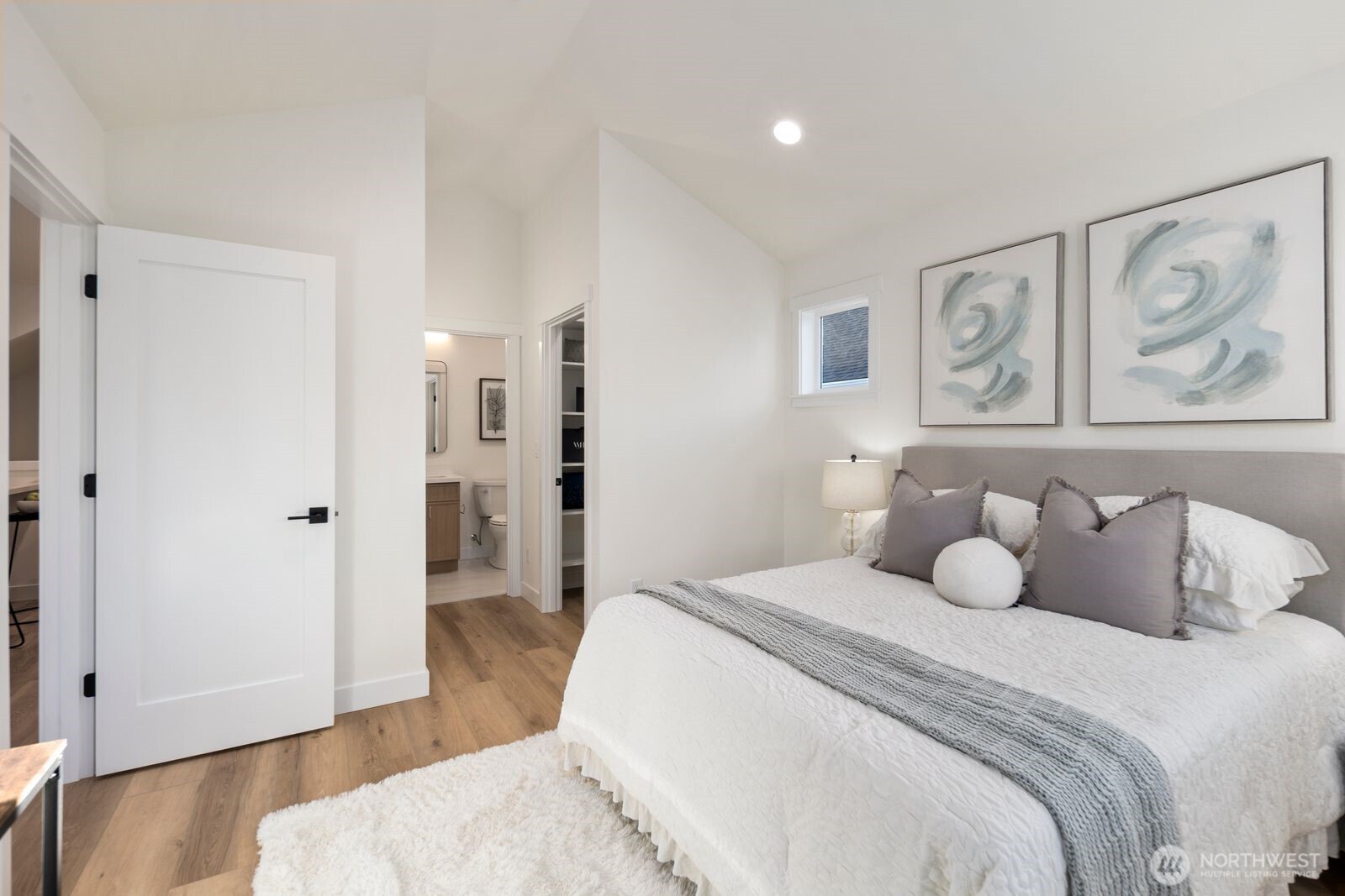 1004 N 48th Street #C, Seattle, WA 98103