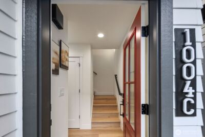 1004 N 48th Street #C, Seattle, WA 98103 - Photo 2