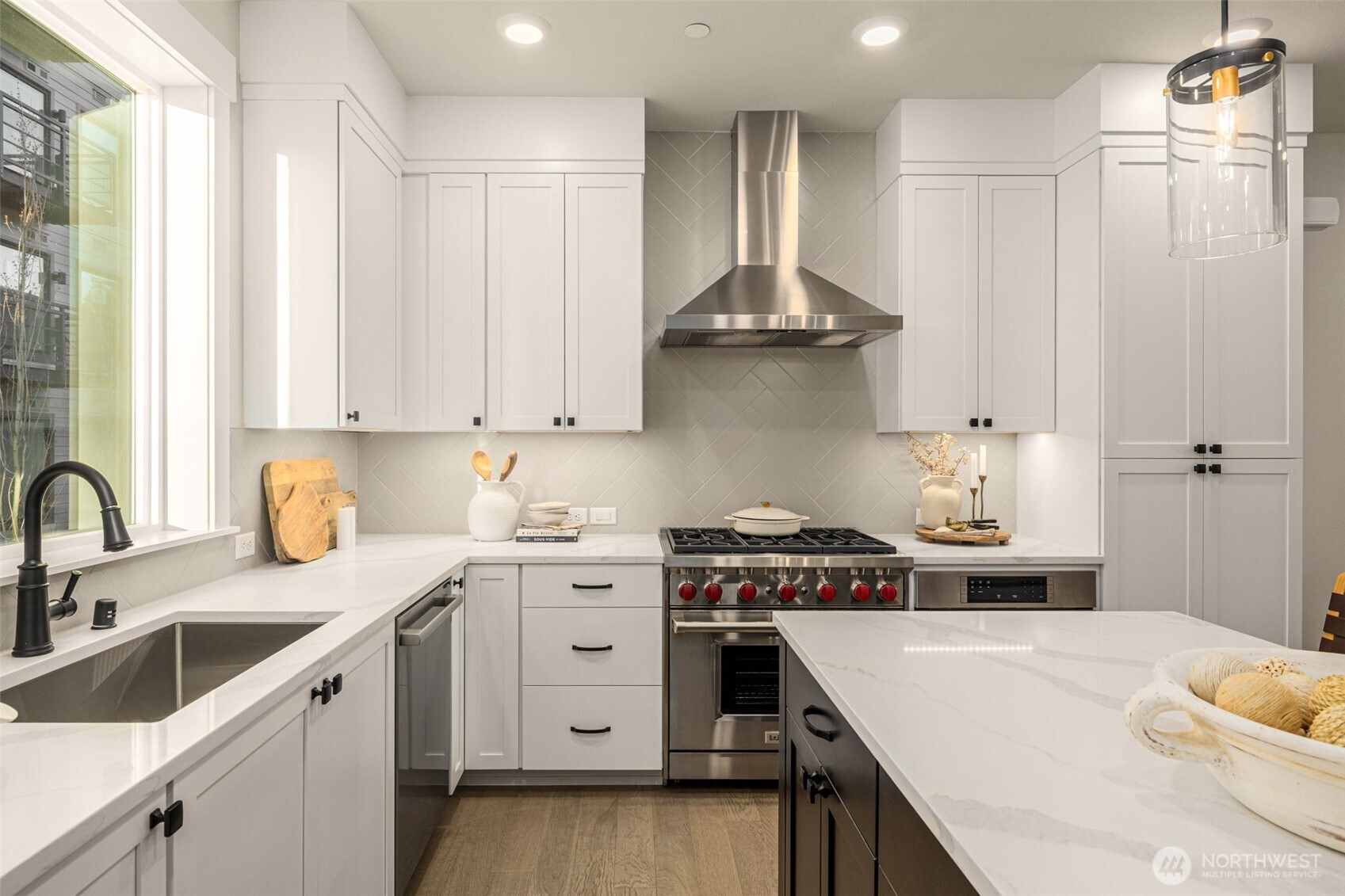 14806 NE 149th Place #19, Woodinville, WA 98072