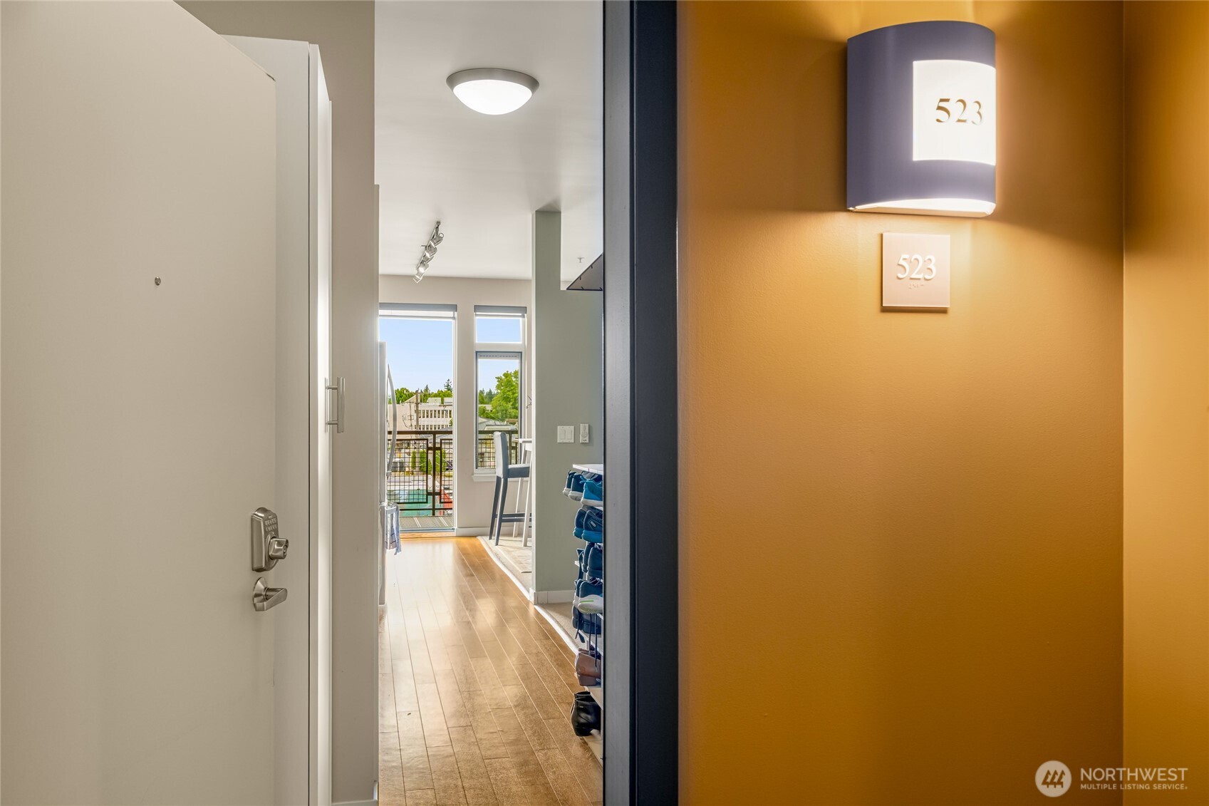 15100 6th Avenue SW #523, Burien, WA 98166