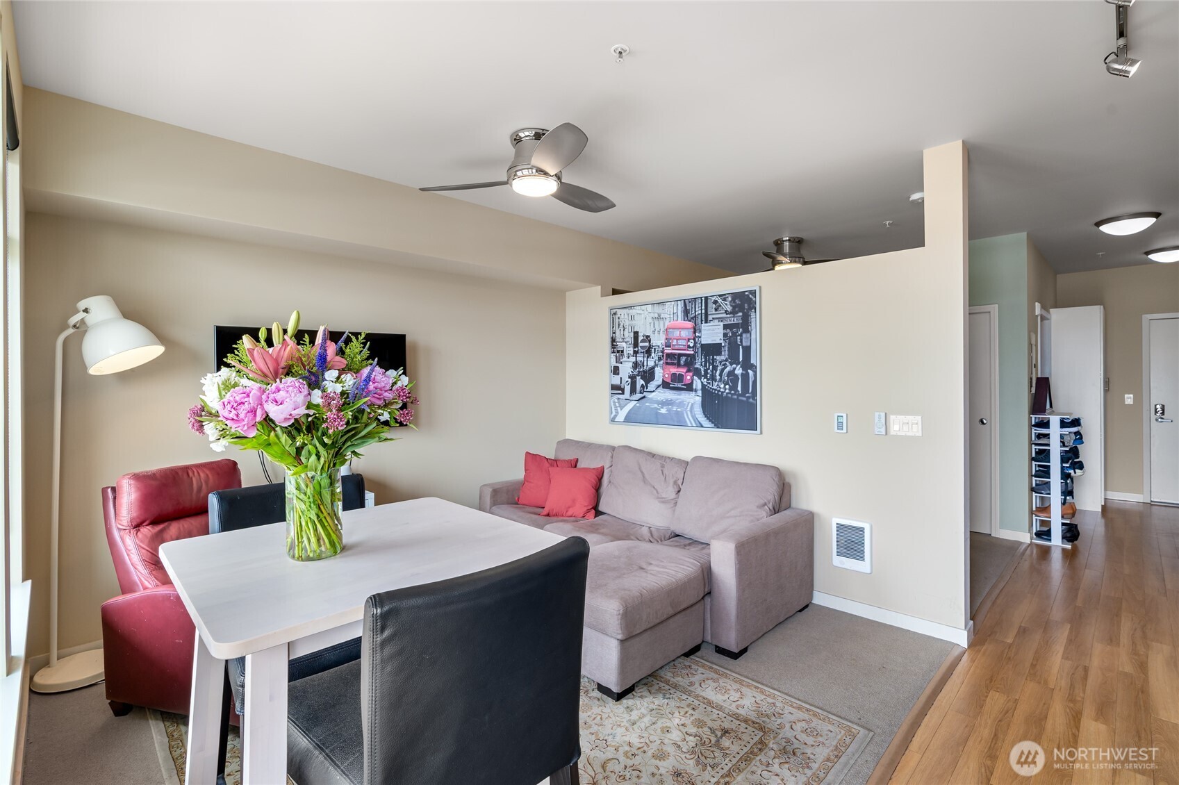 15100 6th Avenue SW #523, Burien, WA 98166