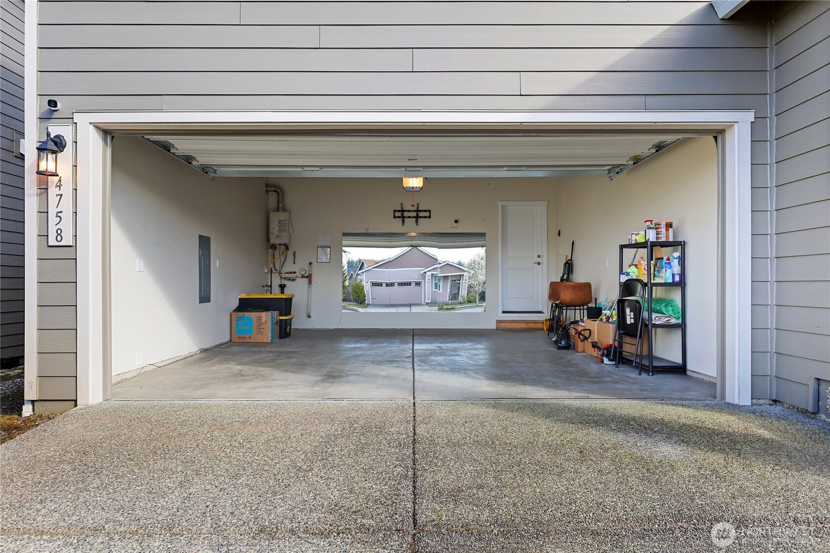 4758 Driftwood Street , Bremerton, WA 98312-4609