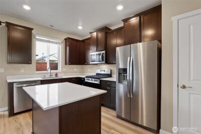 4758 Driftwood Street , Bremerton, WA 98312-4609 - Photo 7