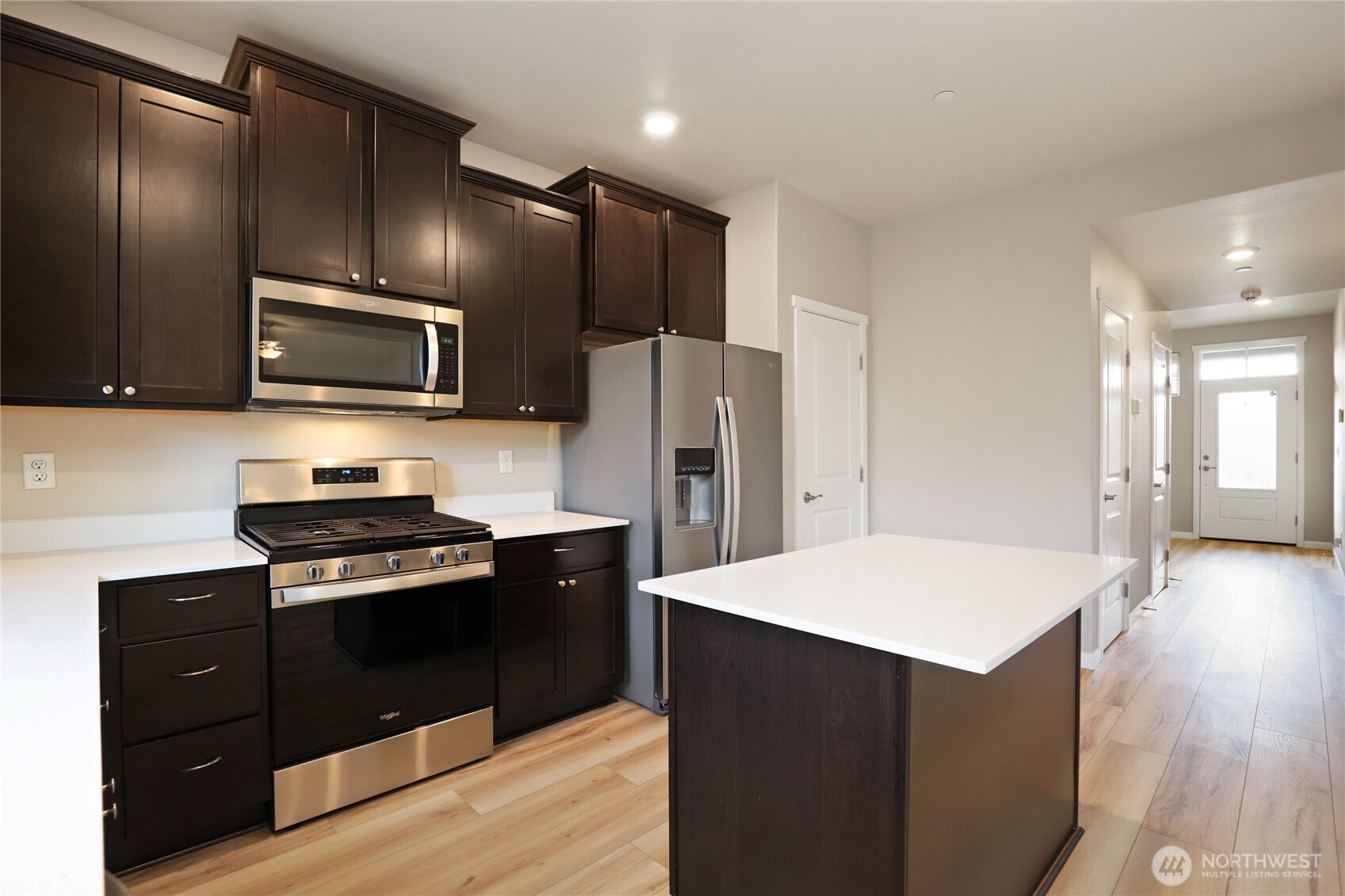 4758 Driftwood Street , Bremerton, WA 98312-4609