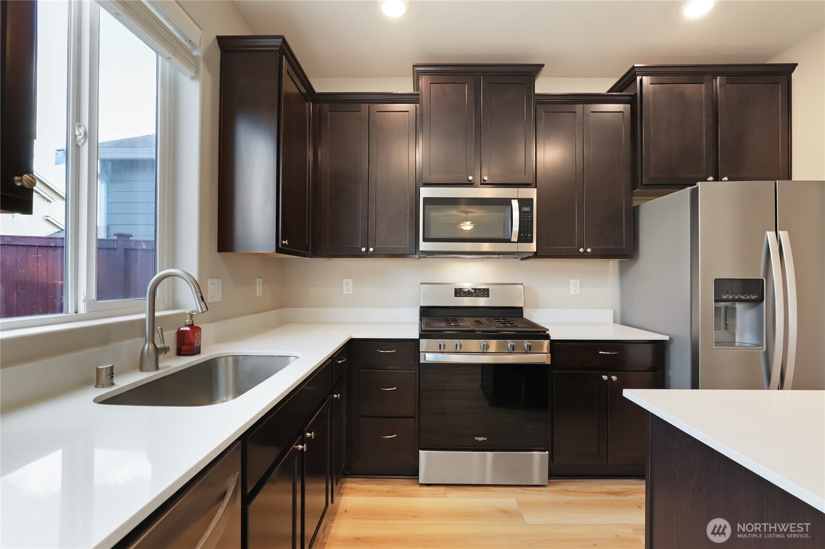 4758 Driftwood Street , Bremerton, WA 98312-4609