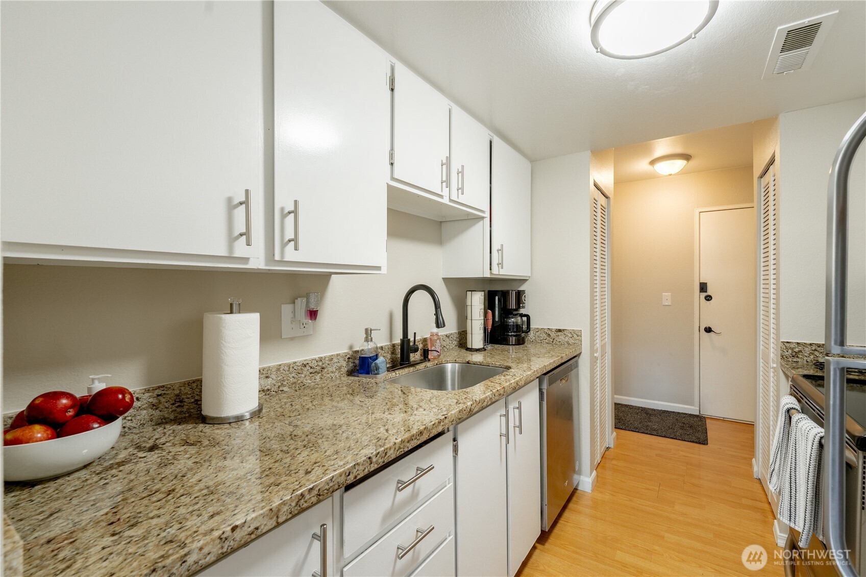 323 75th Street SE #A-14, Everett, WA 98203