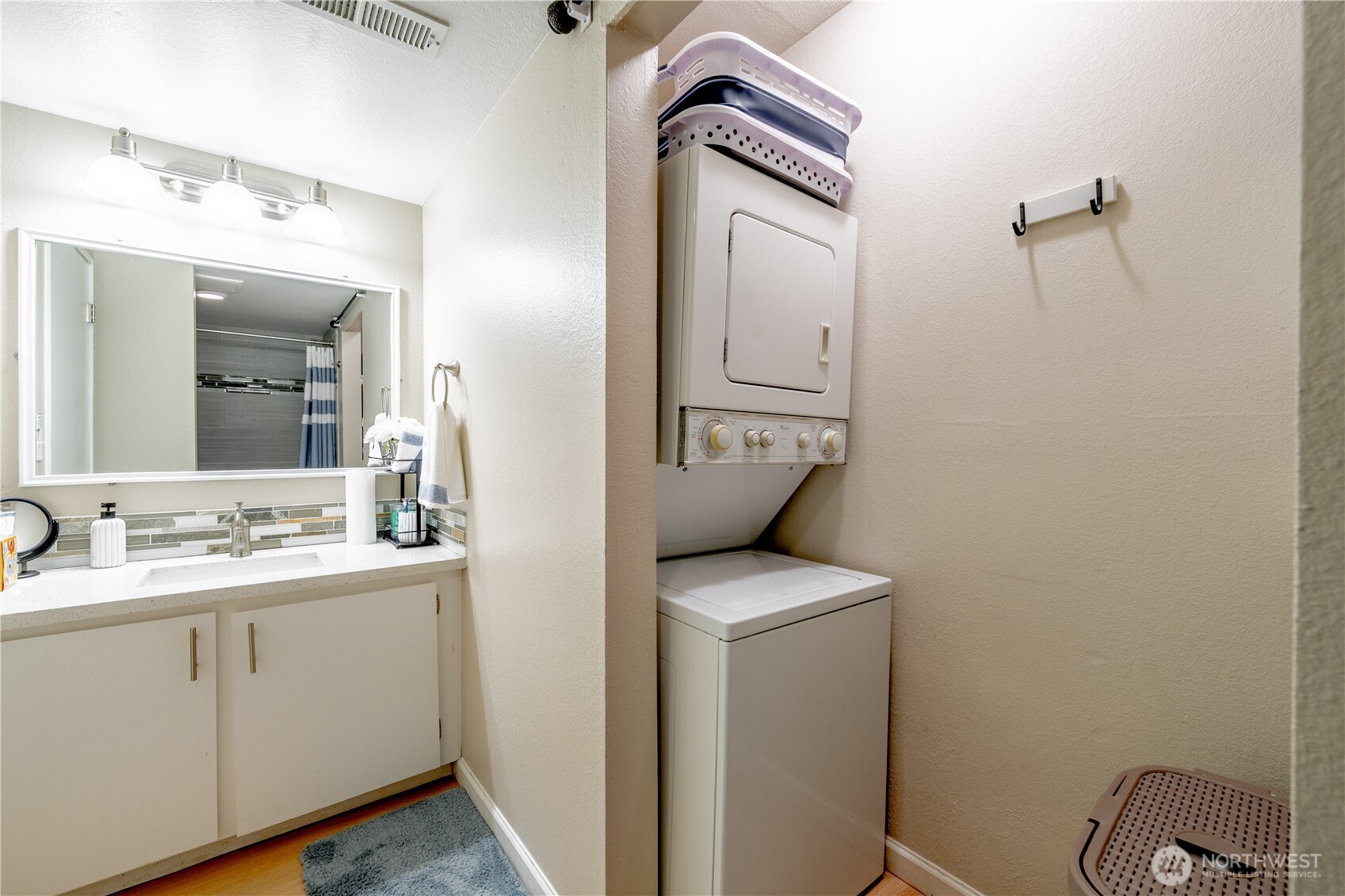 323 75th Street SE #A-14, Everett, WA 98203