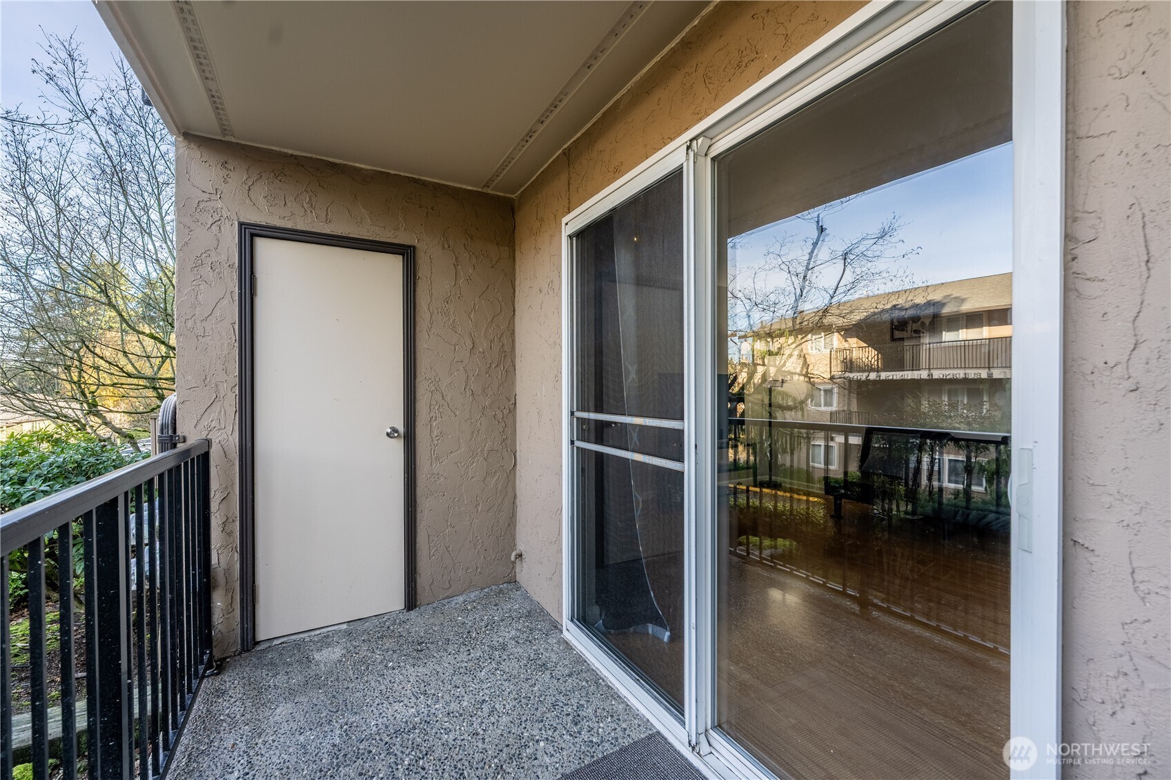 323 75th Street SE #A-14, Everett, WA 98203