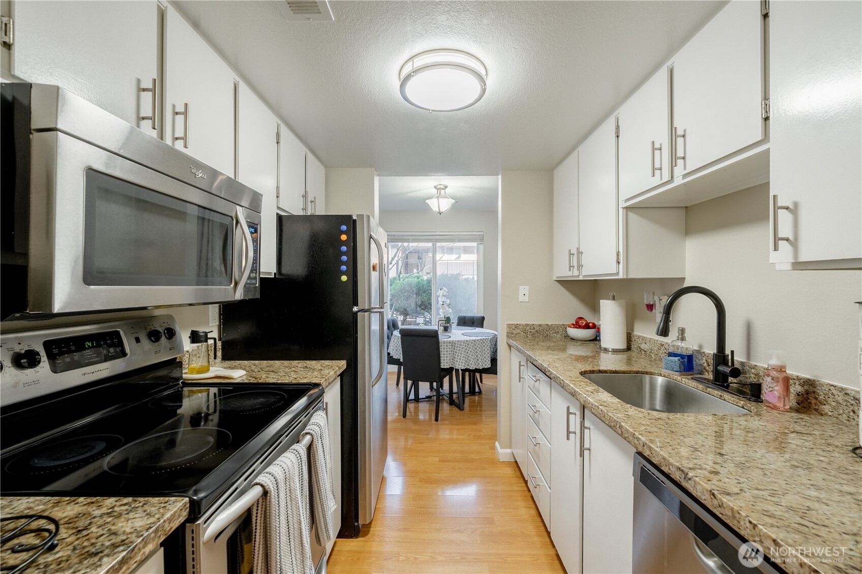 323 75th Street SE #A-14, Everett, WA 98203