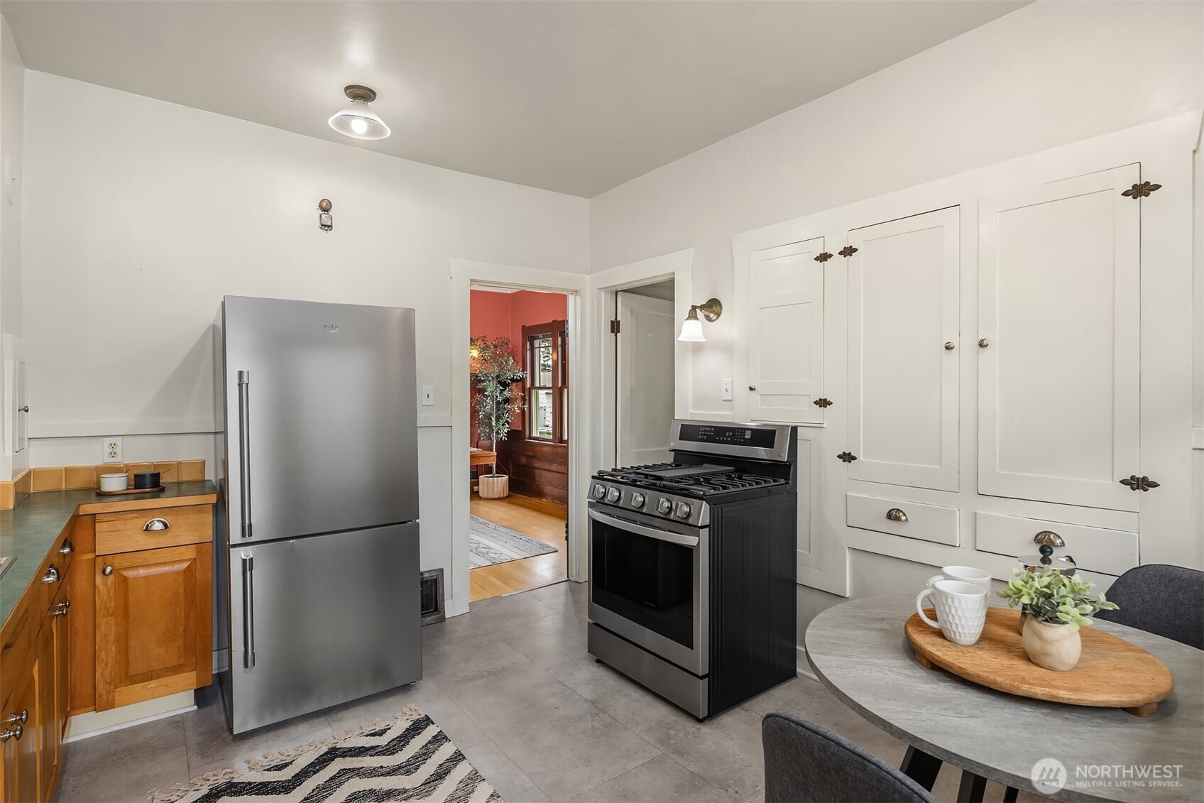 3220 NW 69th Street , Seattle, WA 98117