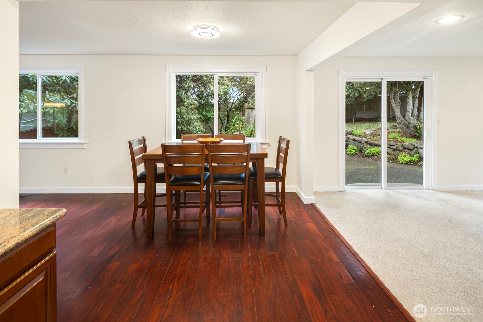 6024 S 127th Place , Seattle, WA 98178