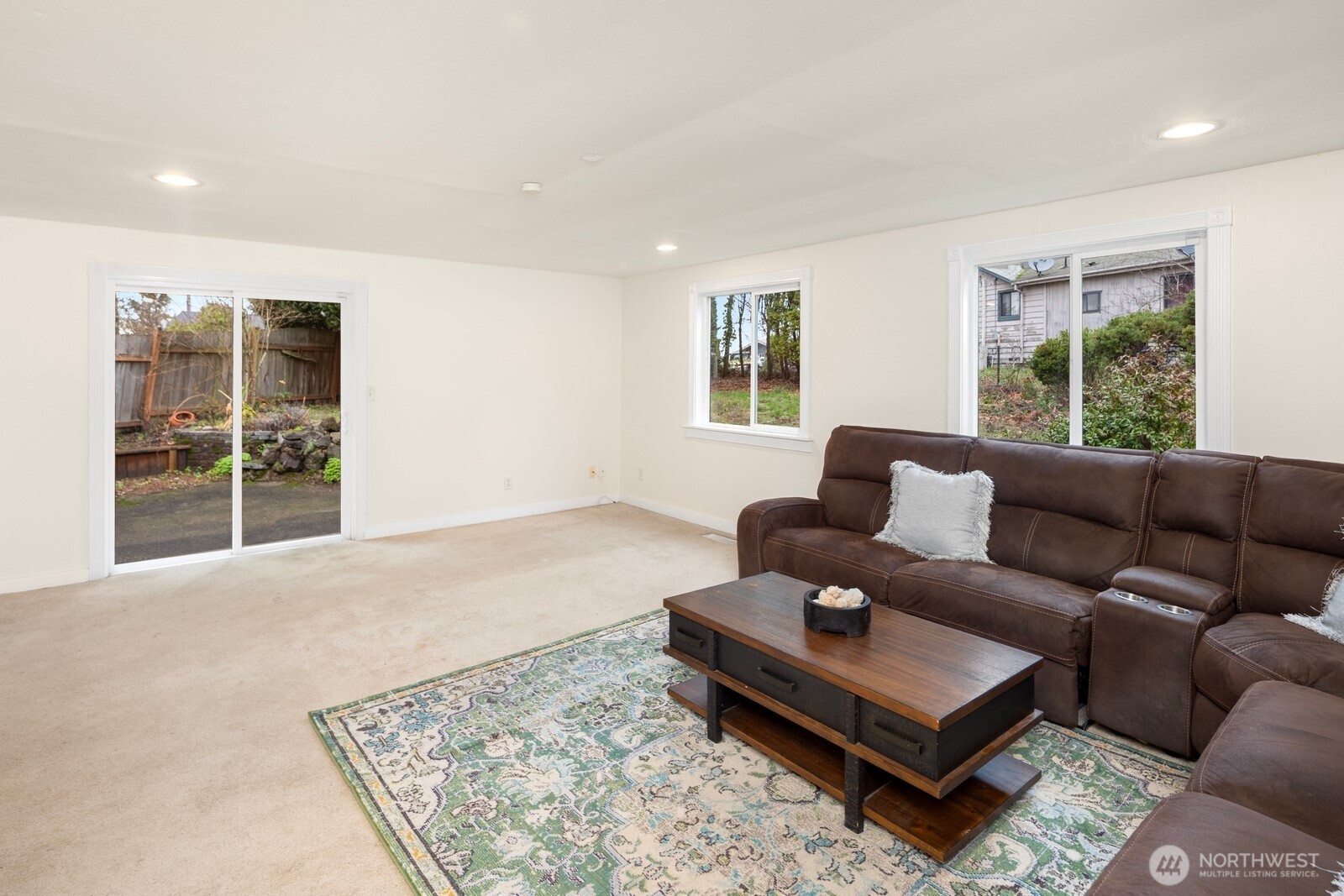 6024 S 127th Place , Seattle, WA 98178