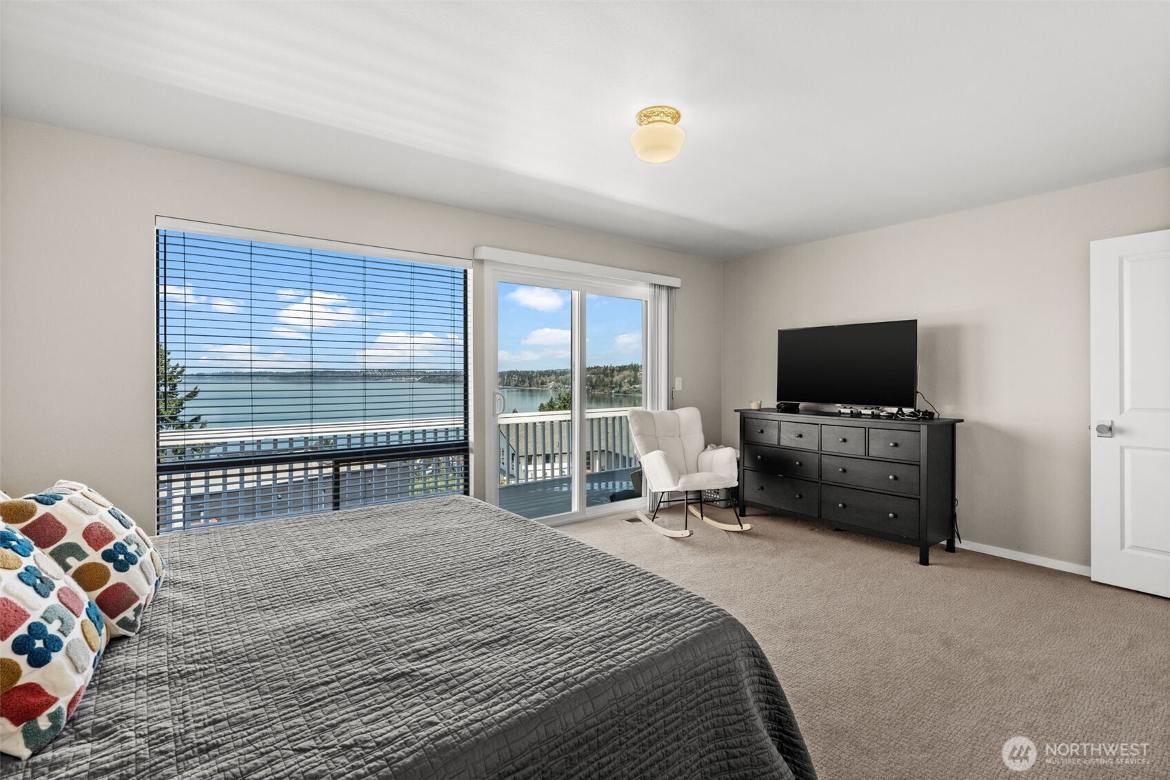 165 S 293rd Street , Federal Way, WA 98003