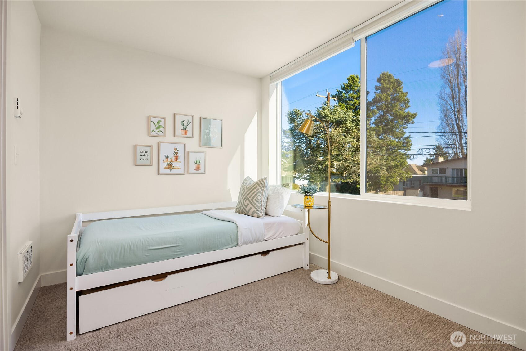 4515 Sunnyside Avenue N #B, Seattle, WA 98103