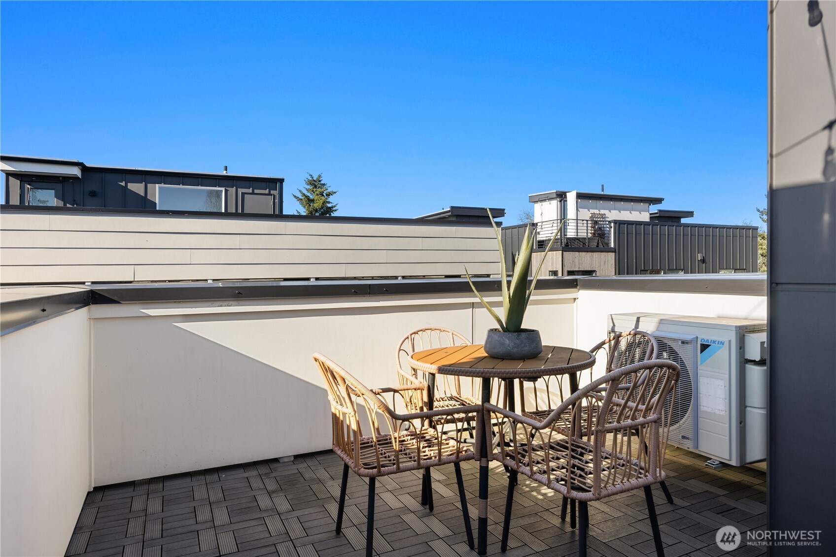 4515 Sunnyside Avenue N #B, Seattle, WA 98103