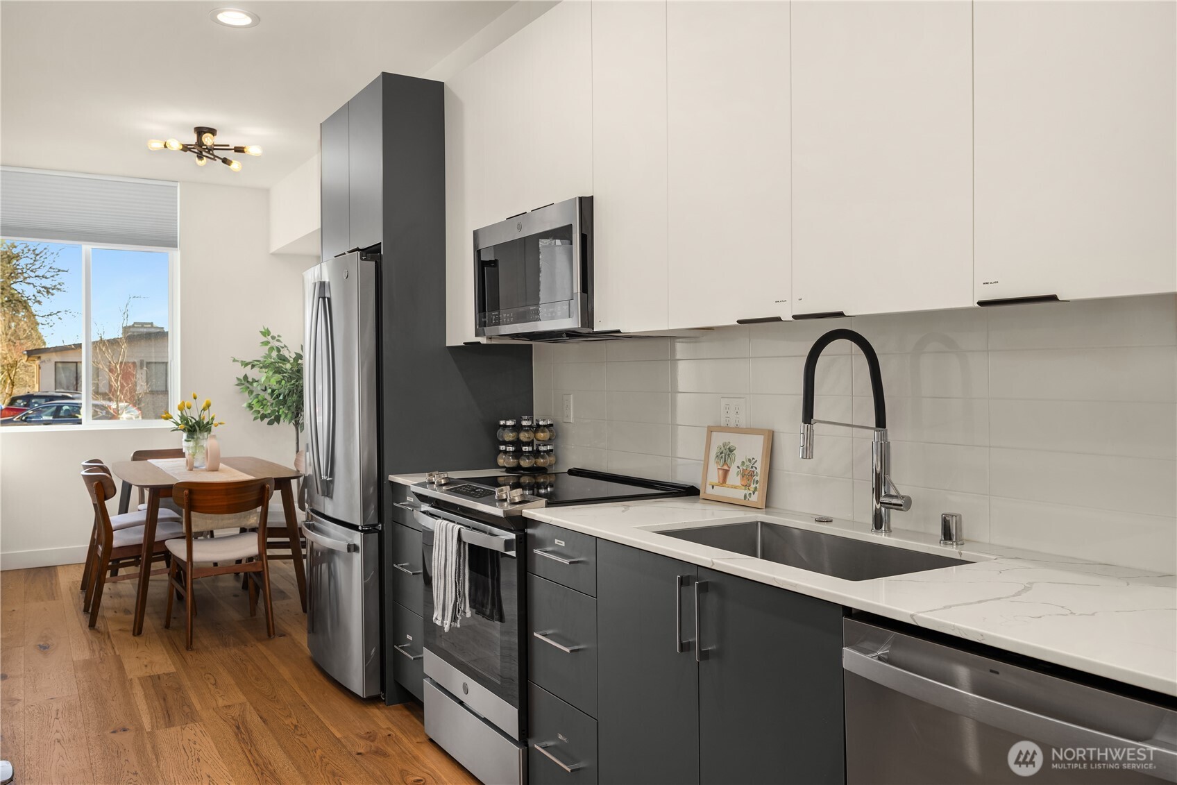 4515 Sunnyside Avenue N #B, Seattle, WA 98103