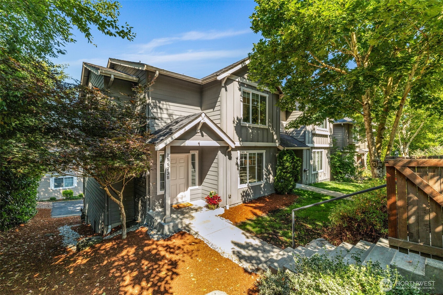 15623 44th Place W #Unit B, Lynnwood, WA 98087