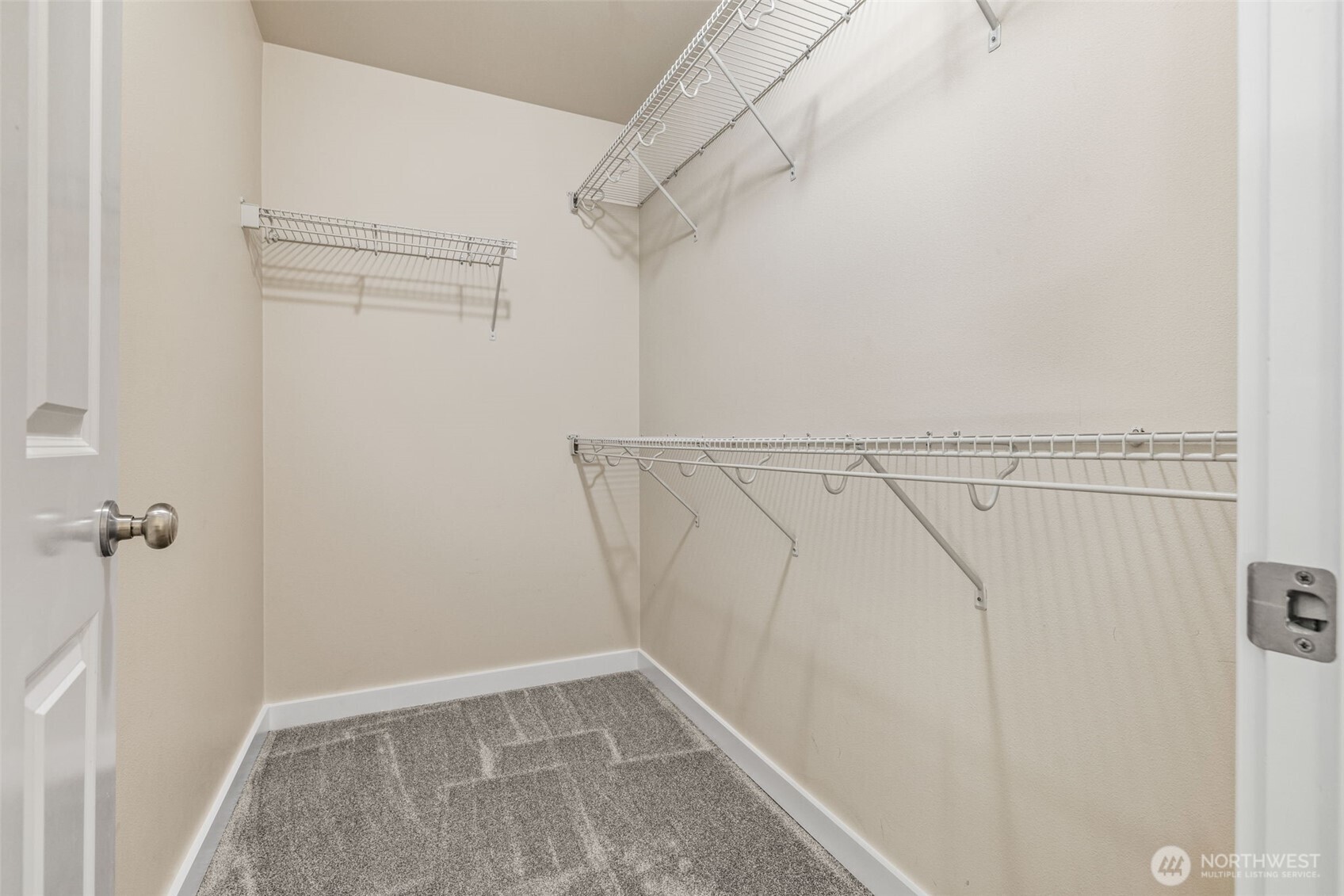 15623 44th Place W #Unit B, Lynnwood, WA 98087