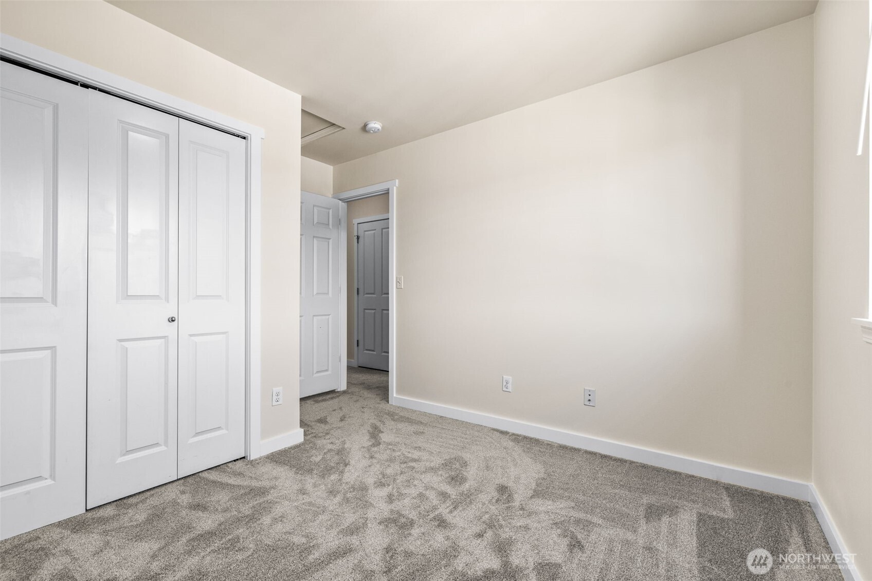 15623 44th Place W #Unit B, Lynnwood, WA 98087