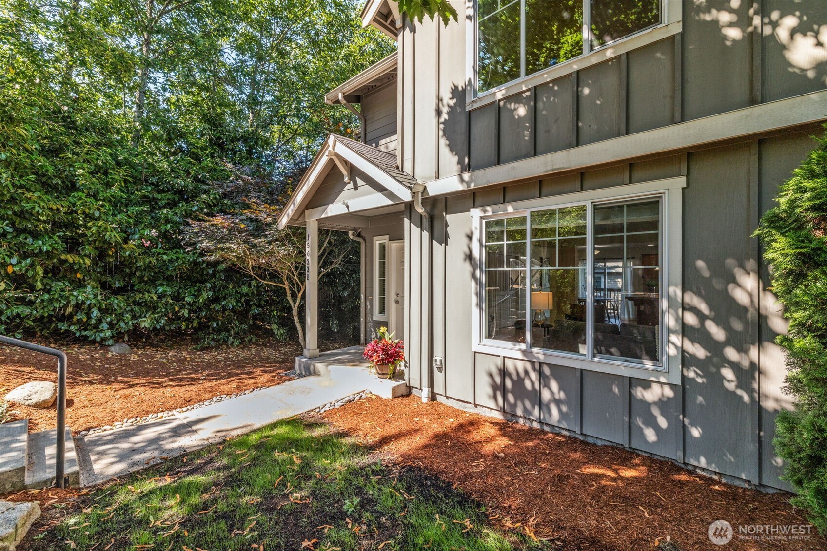 15623 44th Place W #Unit B, Lynnwood, WA 98087