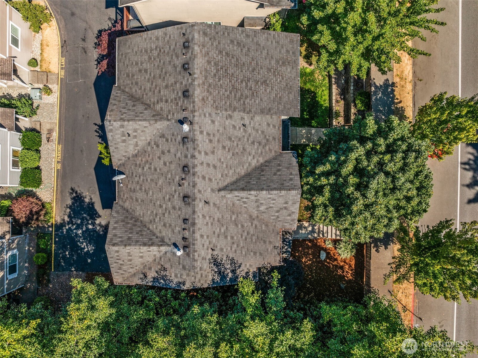 15623 44th Place W #Unit B, Lynnwood, WA 98087