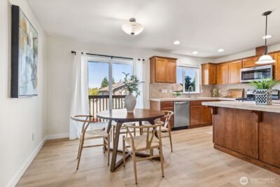 15623 44th Place W #Unit B, Lynnwood, WA 98087 - Photo 5