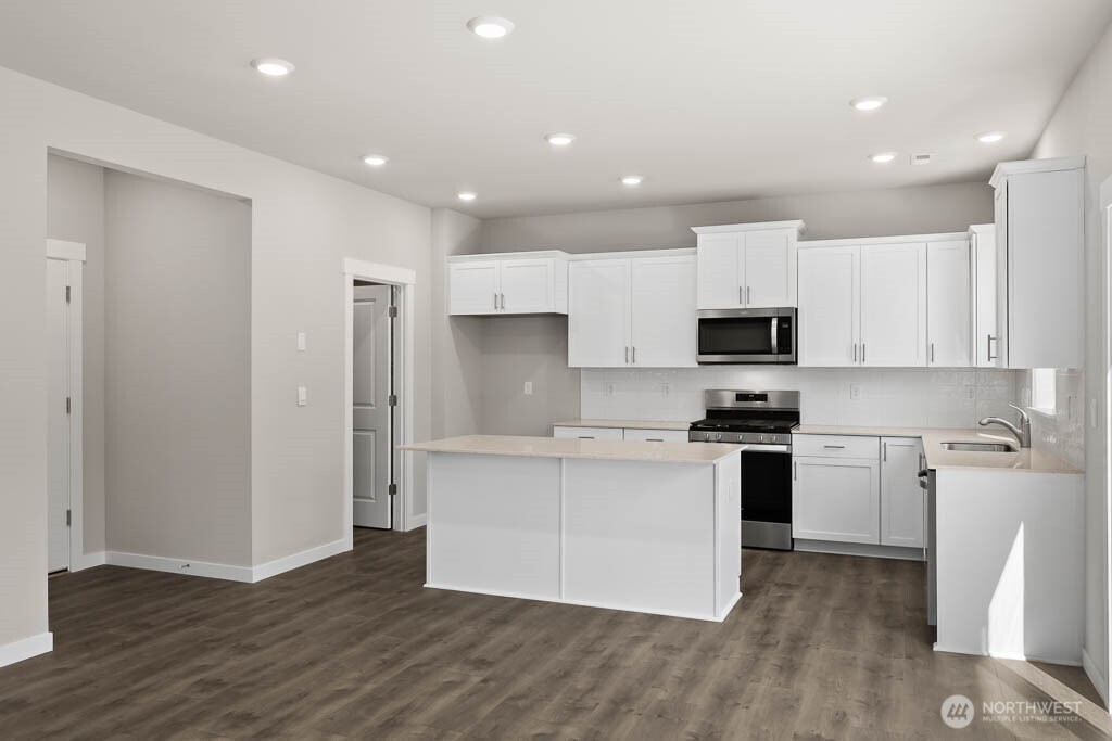 28615 79th Drive NW #31, Stanwood, WA 98292