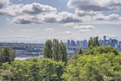 517 Howe Street #B, Seattle, WA 98109 - Photo 32