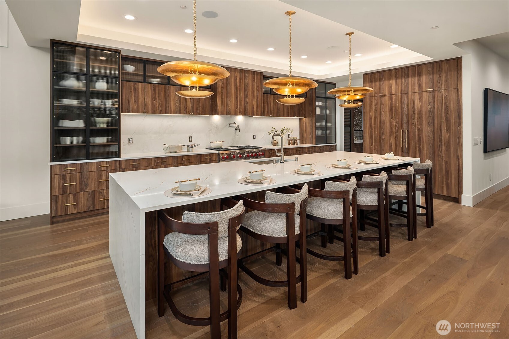 822 91st Avenue NE, Bellevue, WA 98004