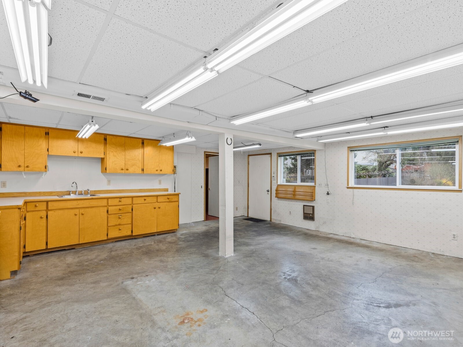 23406 94th Avenue W, Edmonds, WA 98020