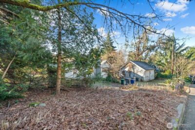 5721 108th Avenue NE, Kirkland, WA 98033 - Photo 2