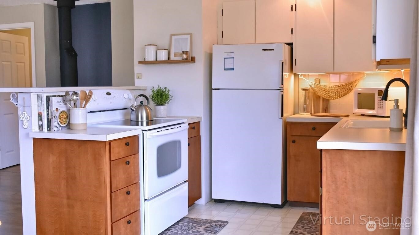 35102 H Place , Ocean Park, WA 98640