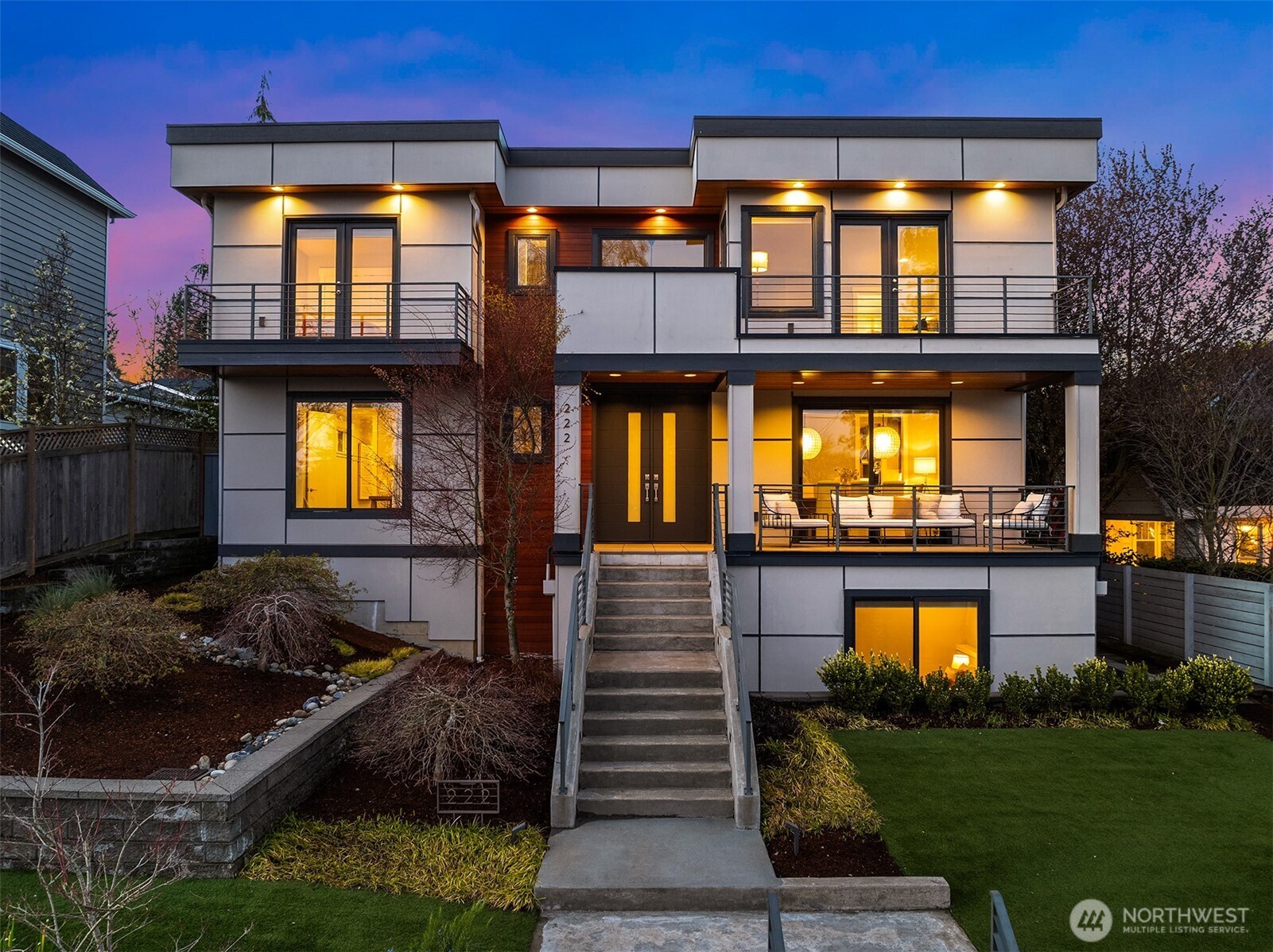 222 8th Avenue , Kirkland, WA 98033