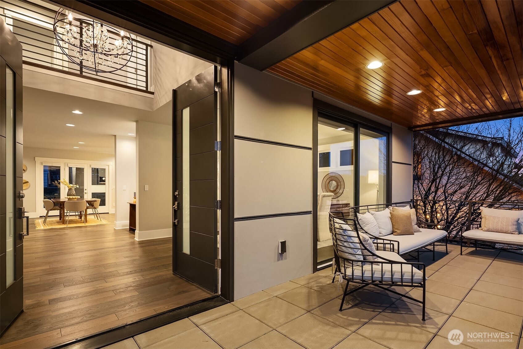 222 8th Avenue , Kirkland, WA 98033
