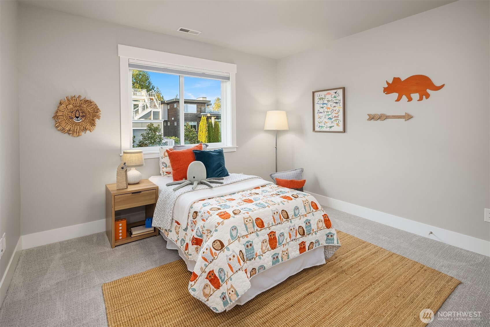 222 8th Avenue , Kirkland, WA 98033