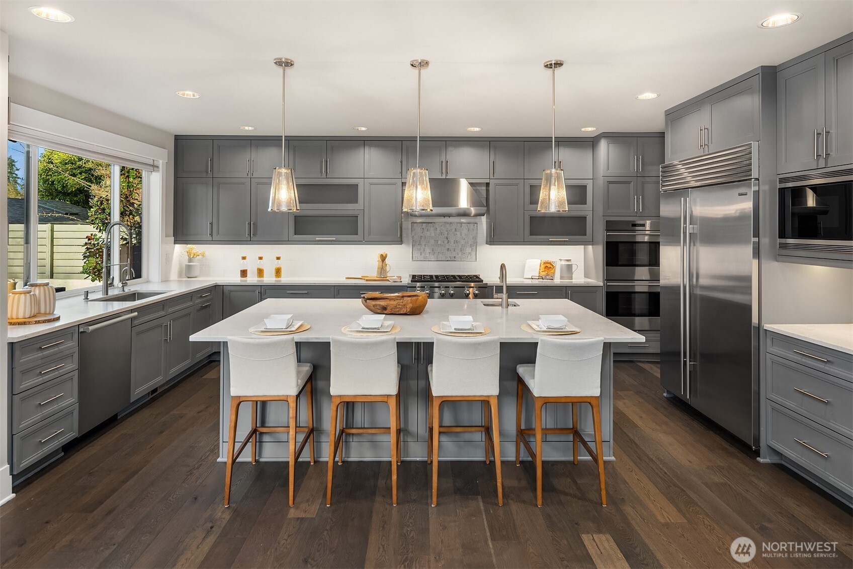 222 8th Avenue , Kirkland, WA 98033
