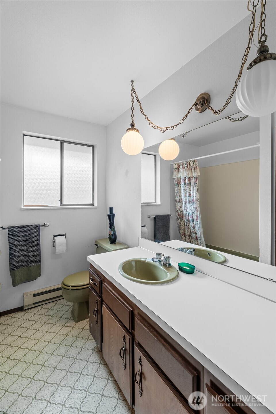 3708 Wesley Loop NW #A&B, Olympia, WA 98502